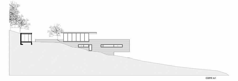 House on the road to Farellones  Max Nunez + Bernardo Valdes