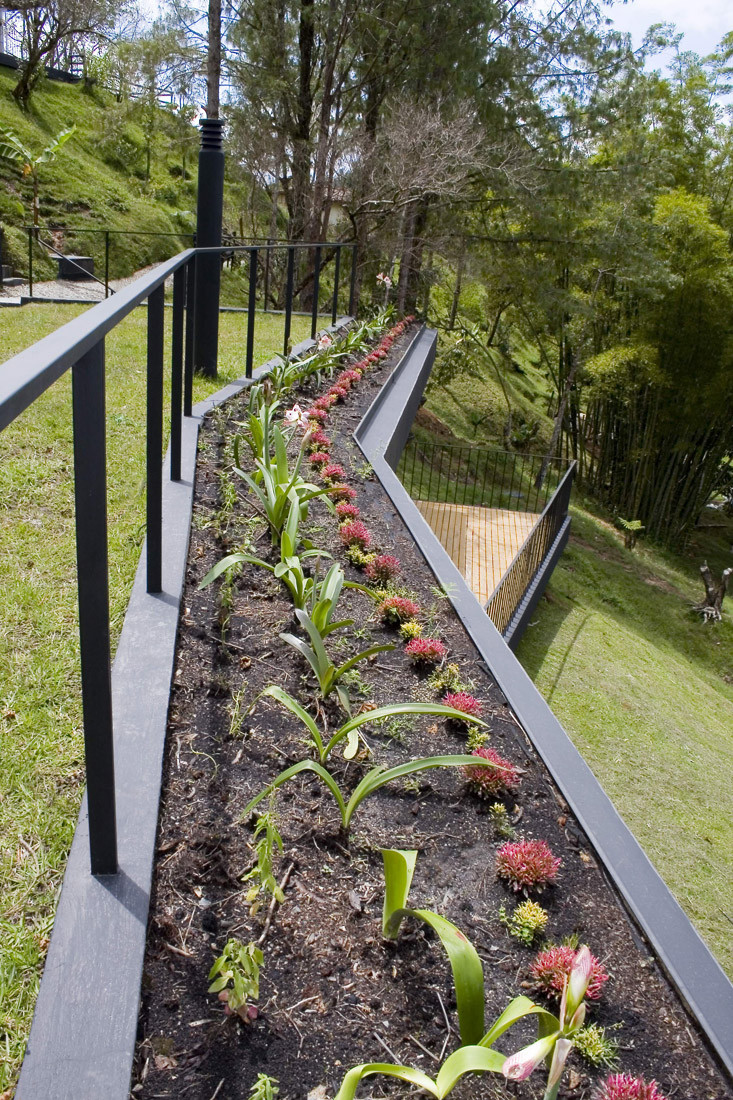 Ecological Shelters at Finca El Retorno  G Ateliers