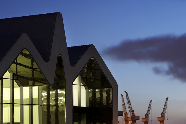 ˹Ӱ䲩riverside museum of transport by Zaha